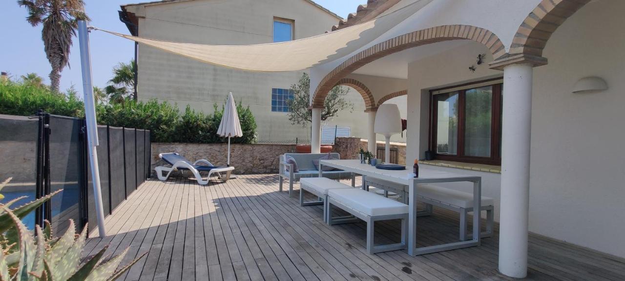 Villa Mas Sopes Sant Pere Pescador Exteriér fotografie