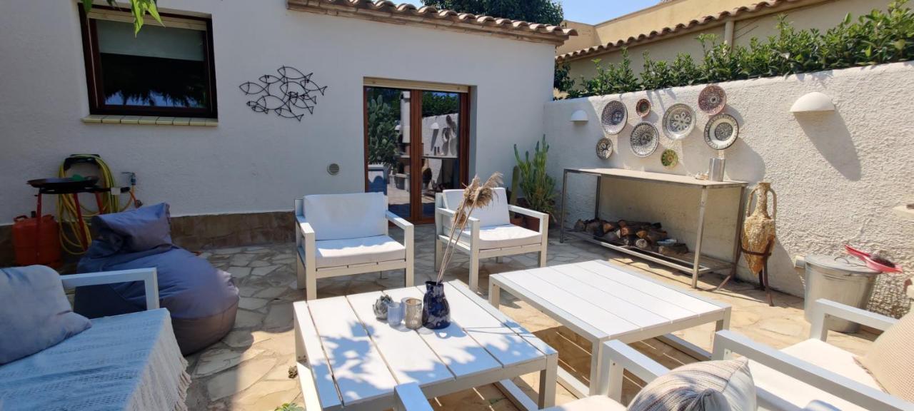 Villa Mas Sopes Sant Pere Pescador Exteriér fotografie